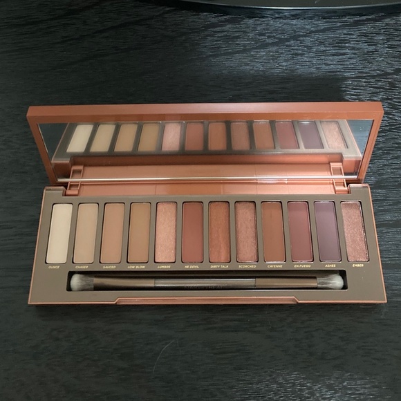 Urban Decay - Naked Heat Palette - Brand New - Picture 1 of 4
